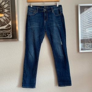 KUT from the Kloth boyfriend style distressed capris size 4P